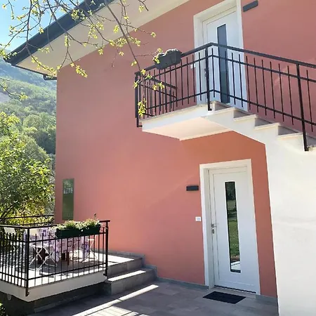 Casa Lucia 度假居 *